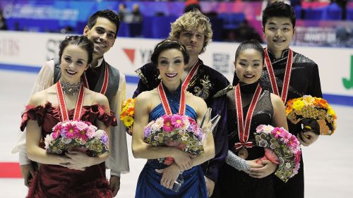 Assolo di Davis/White nella gara di danza del NHK Trophy che ha promosso Cappellini/Lanotte nella finale del Grand Prix