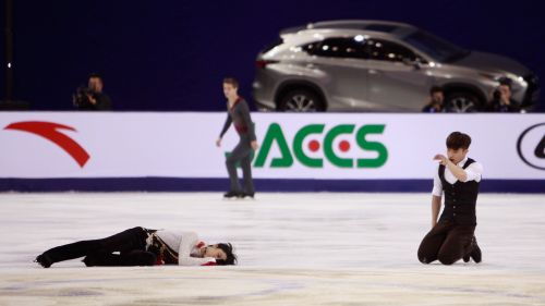 Nella Cup of China vinta da Kovtun tiene banco l'incidente che ha coinvolto Yuzuru Hanyu e Han Yan