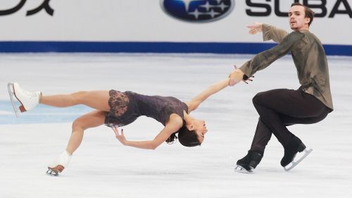 Stolbova/Klimov vincono e convincono nella Rostelecom Cup di Mosca