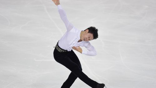 Un Denis Ten d'annata si impone nel corto del Trophèe Eric Bompard