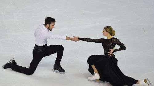 Vita facile per Papadakis/Cizeron nella short-dance del Trophèe Eric Bompard