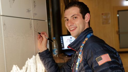 Nuova partner per Simon Shnapir