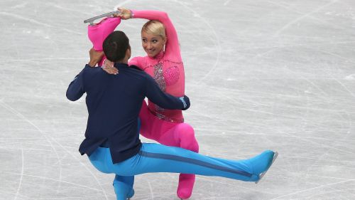 Savchenko/Szolkowy si impongono di misura nel corto dei Mondiali di Saitama
