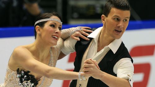 Guignard/Fabbri dominano la short-dance del NRW Trophy di Dortmund