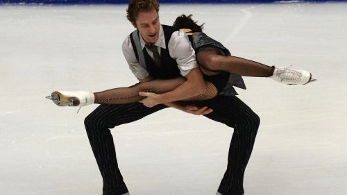 Rimonta vincente dei francesi Pechalat/Bourzat nella Cup of China