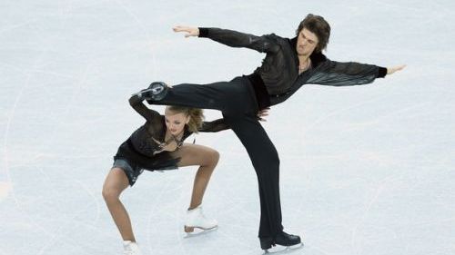 Stepanova/Bukin comandano dopo la short-dance