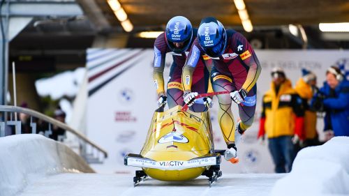 Germania pigliatutto ad Igls: tripletta nel bob a due maschile e successo di Buckwitz nel monobob. Baumgartner ancora nei 10