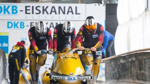 Francesco Friedrich guida la tripletta tedesca ad Altenberg. Grande prima manche di Bertazzo
