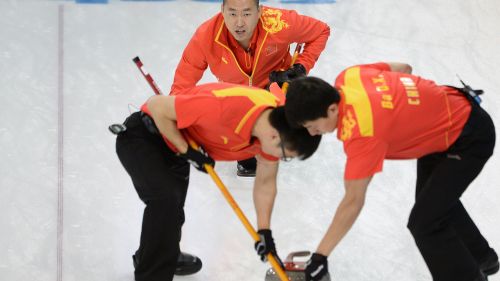 La Cina a sorpresa in testa al girone maschile