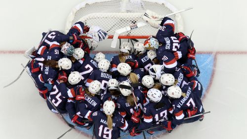 Nuovi successi di Stati Uniti e Canada nella seconda giornata del torneo di hockey femminile
