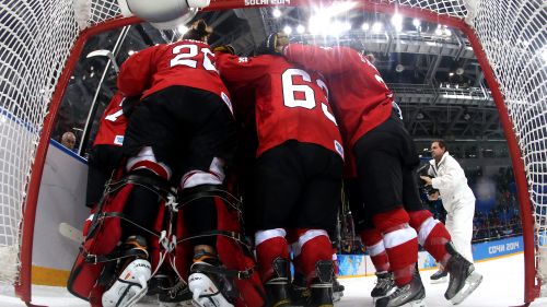 Saranno Svezia e Svizzera le avversarie di Stati Uniti e Canada nelle semifinali del torneo femminile di hockey