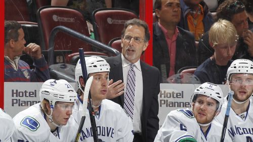 NHL - Columbus licenzia Richards, arriva John Tortorella