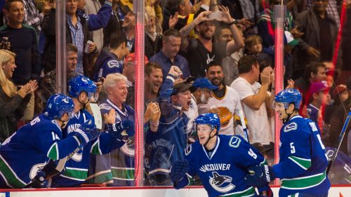NHL: Vancouver ferma Montreal a un passo dal record