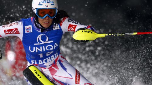 Nastasia Noens see the return: sar in Semmering