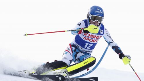 WCSL Slalom Female: Bernadette Schild returns first group