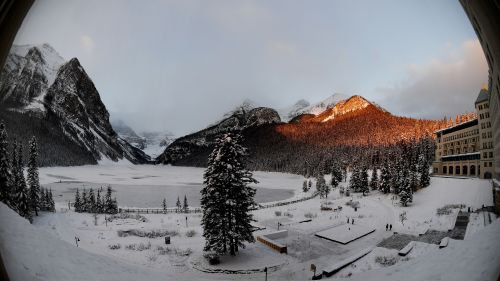 Female downhill (II) Lake Louise - Start Full List divided by country