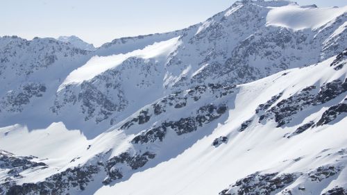 Freeride Touring a Bella Valletta 2.810m - Uno sguardo lungo il confine Italia-Francia