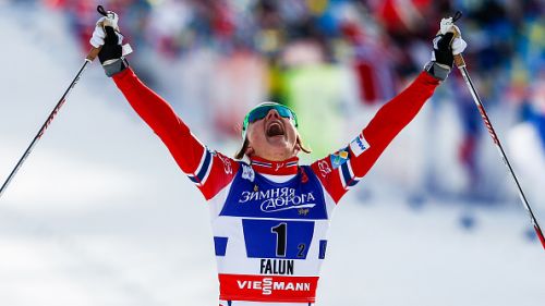 Quinta vittoria in carriera per Falla nella sprint di Ruka