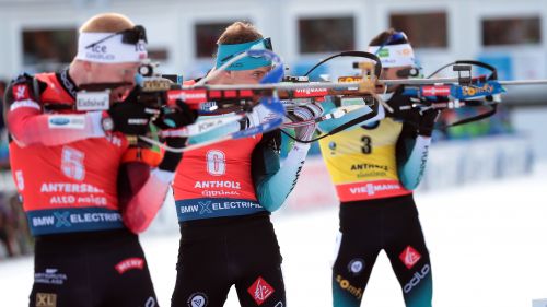 World Championships in Antholz, the day of the Men's Individual. Start list and blues at the start