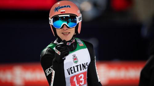 Extraordinary Kubacki, triumphs in Bischofshofen and conquers the Tourn e, beaten Lindvik and Geiger