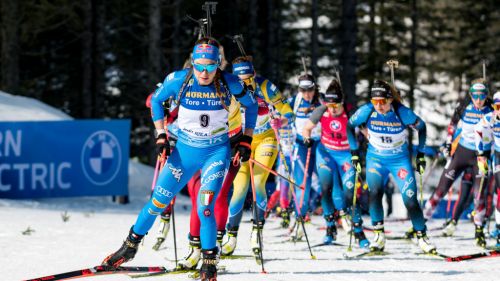 Live from Oestersund for the women's Mass Start: conditions at the limit, but we compete