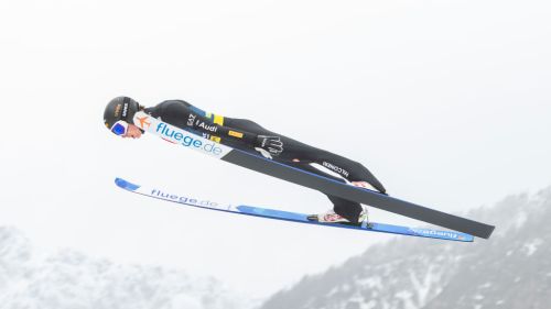 Salto con gli sci: Andrea Campregher non smette di sorprendere, l'Italia fa tre su quattro nella qualificazione di Klingenthal