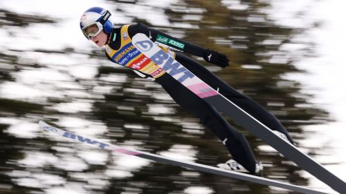 Salto con gli sci: Kobayashi impressiona anche nella qualificazione di Innsbruck, bravo Giovanni Bresadola