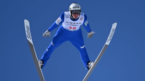 Salto con gli sci: Domen Prevc torna a vincere in CdM dopo cinque anni, a Sapporo ancora bene Insam 20°