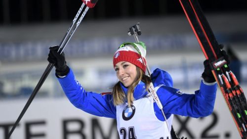 Lisa Vittozzi fantastic second in the Kontiolahti Mass won by the German Hinz