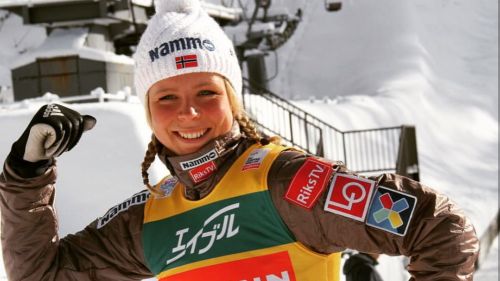 Maren Lundby domina la seconda gara di Sapporo e allunga in classifica generale