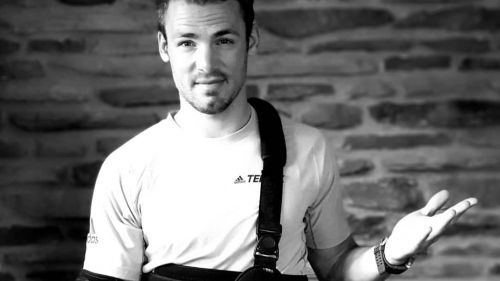 One month's stop for Simon Schempp