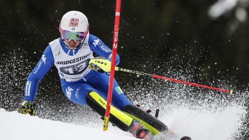 It rains in Levi but the World Cup slalom does not seem to be in danger