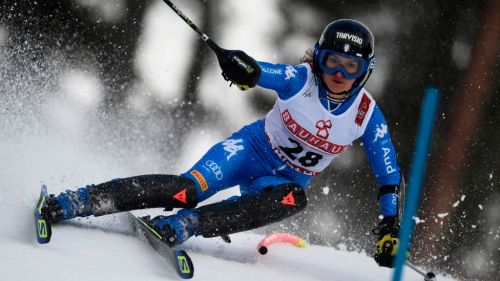 The official arrives: Heini Pfitscher moves to Switzerland leaving the blue slalomists