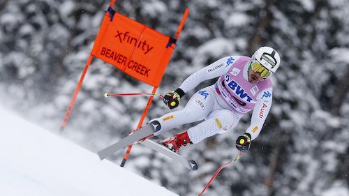 Made the blue "formations" for Val Gardena: Peter Fill c '' in superG