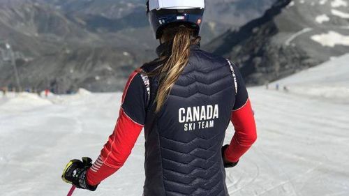Marie-Mich le Gagnon back on skis
