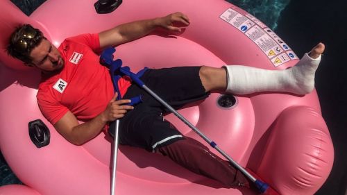 Ankle fracture and six weeks of plaster for Marcel Hirscher
