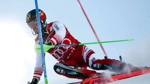 Marcel Hirscher with 7/100 on Henrik Kristoffersen in the first run of Levi's slalom