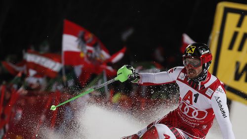 Marcel Hirscher sticks all in the night slalom of Schladming