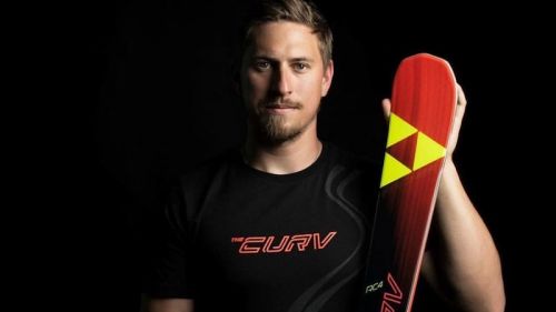 Max Franz leaves Atomic and passes to Fischer