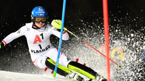 C'è Bernadette Schild davanti a Mikaela Shiffrin nella prima manche dello slalom di Flachau