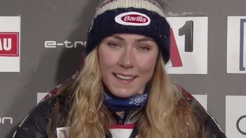 Mikaela Shiffrin commands the first round of the slalom at night in Flachau