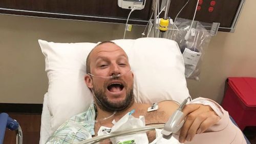 Aksel Lund Svindal operated on his left hand