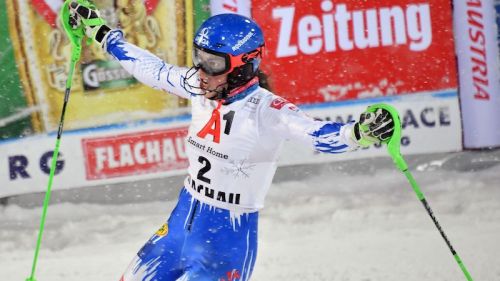 A feverish Petra Vlhova triumphs in Flachau slalom, beaten Mikaela Shiffrin!