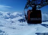 A new 10-seater Leitner gondola for cabin arrives on Etna