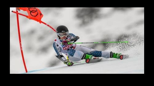 Alice Robinson wins the gold in the female giant in Val di Fassa