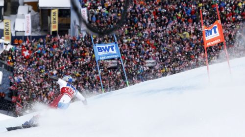The FIS confirms Adelboden, but Waldner warns: "It's difficult to prepare the track, they can only do it here"