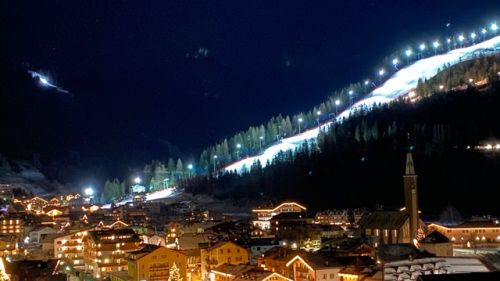 On the "Aloch" (at night) also slalomists: on the slopes Rossetti, Della Mea, Mathiou, Viviani and Gulli