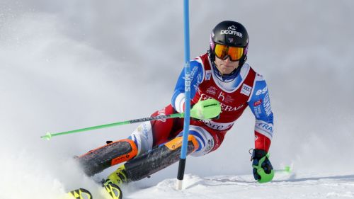The second victory in the European Cup for the son of art: Steven Amiez conquers the slalom in Obereggen