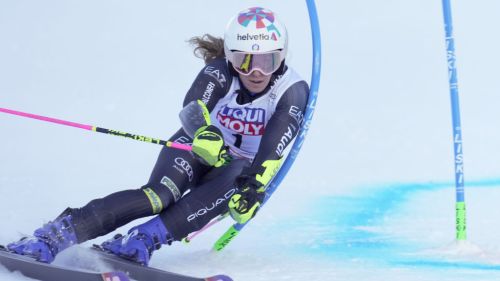 Pandemonio tricolore a Sestriere! Marta Bassino trionfa in casa, Federica Brignone è quarta