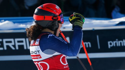 S Faith, your dream a little closer: 61 points ahead of Shiffrin 4 races from the end ...
